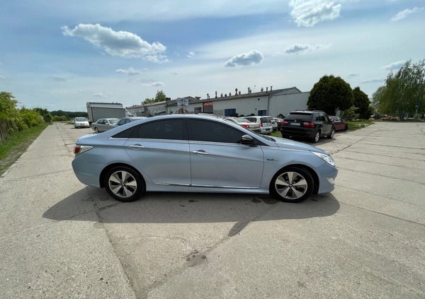 Hyundai Sonata cena 39900 przebieg: 149000, rok produkcji 2012 z Wrocław małe 254